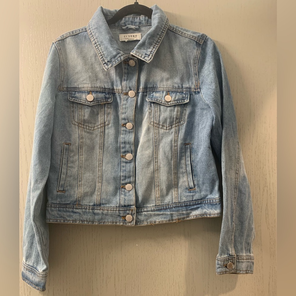 Medium Wash Denim Jacket by Ci Sono (Size Large)